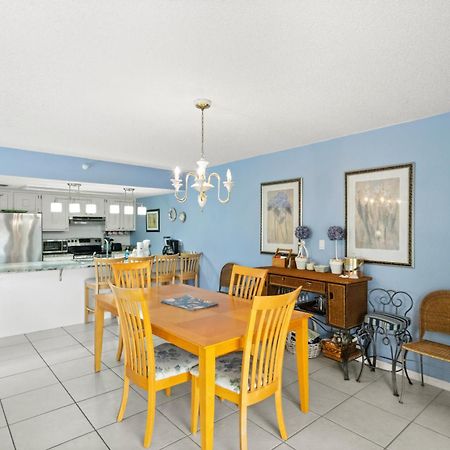 Fifty Gulfside Condominiums Clearwater Beach Exterior photo