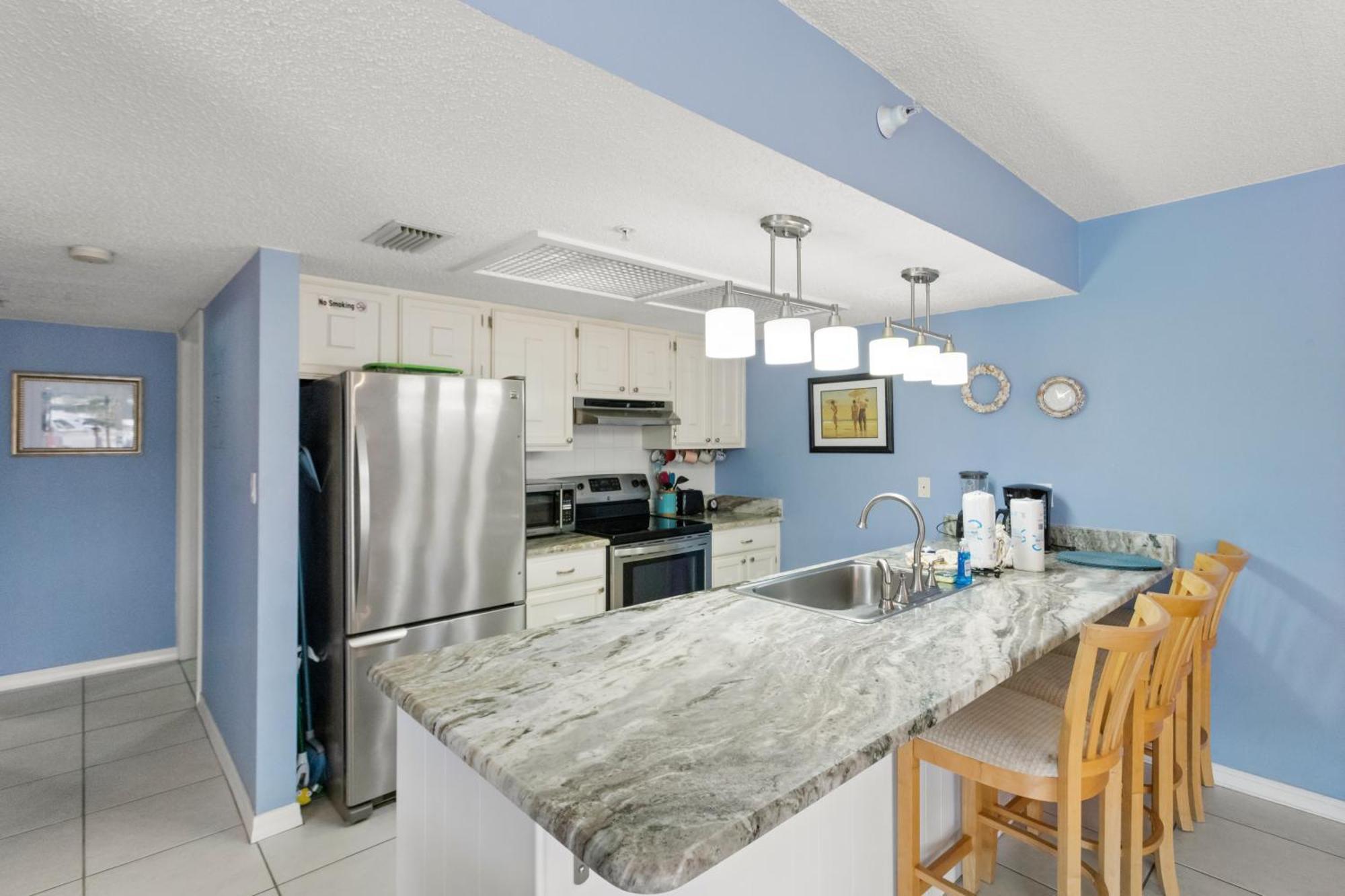 Fifty Gulfside Condominiums Clearwater Beach Exterior photo